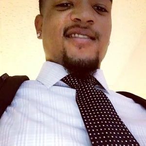 Meet your Posher, Dikson